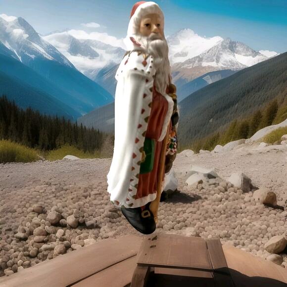 Traditions Porcelain Collectable Santa Claus Figure Handpainted Christmas Holida - Picture 4 of 6